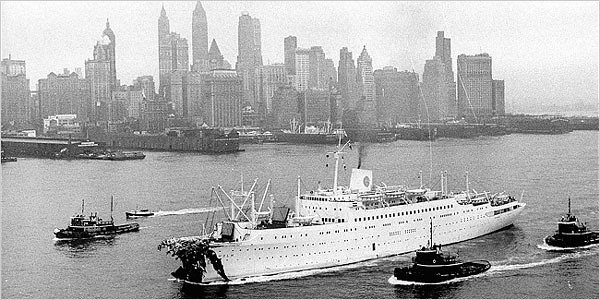 damaged MS Stockholm arrives New York City damaged MS Stockholm arrives New York City