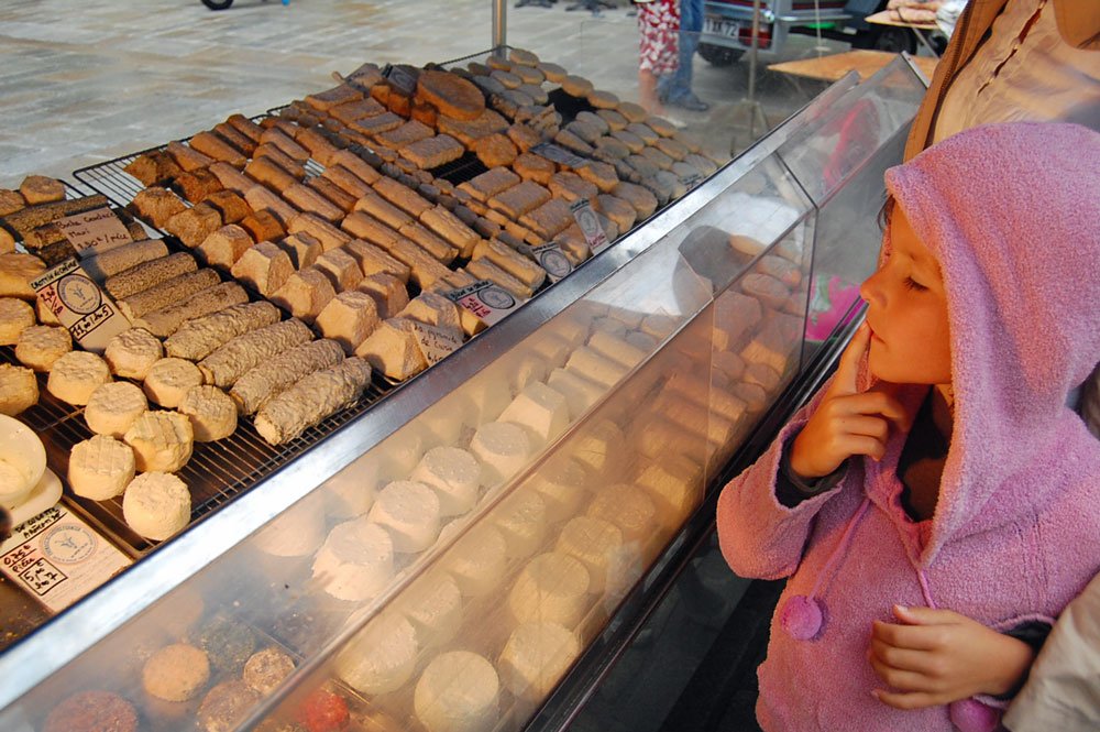French Cheese 101 travel tips for women girlfriend getaways