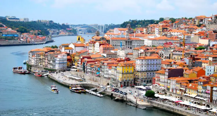 cheap-city-break-in-europe-porto