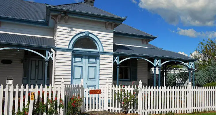 queensland-australia-mary-poppins