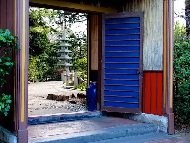 Japanese tea garden san francisco blue door