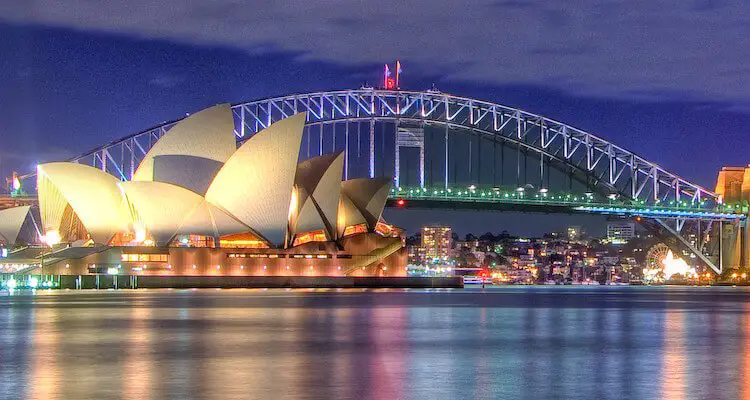 eight-must-see-sydney-attractions