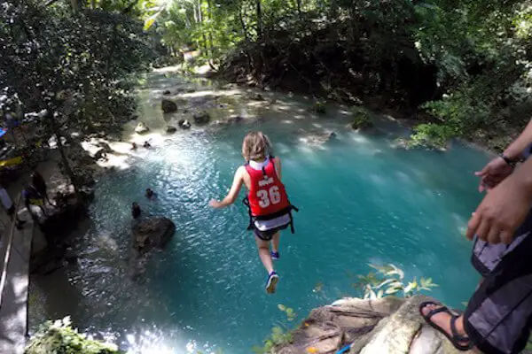 nine-stops-in-cebu-philippines-canyoneering