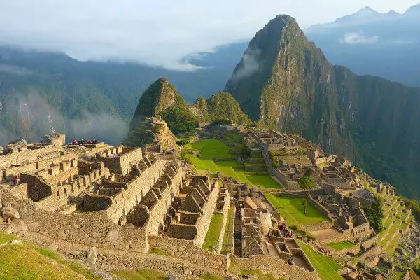 top-6-adventure-treks-for-solo-female-travellers-machu-picchu