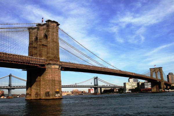 Brooklyn_Bridge