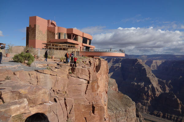 best-to-do-in-the-grand-canyon-skywalk