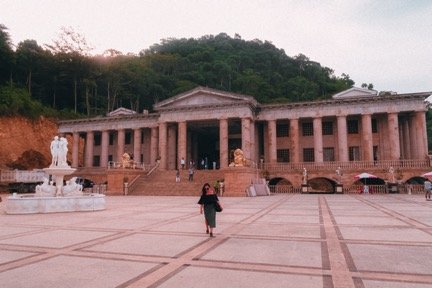 things-to-do-in-Visayas-Temple of Leah
