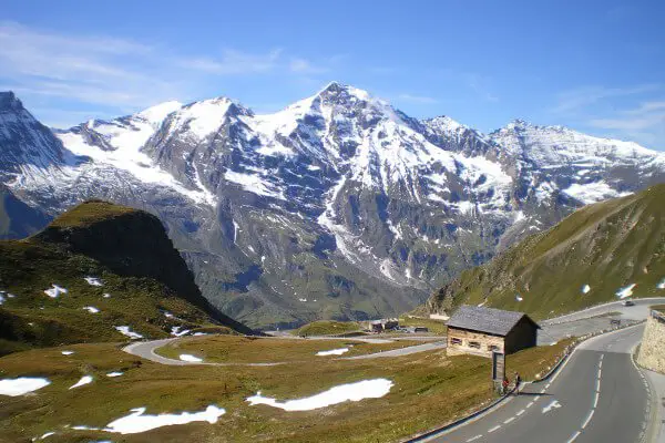 best-motorcycle-road-trips-in-the-alps-grossglockner-hochalpenstrasse