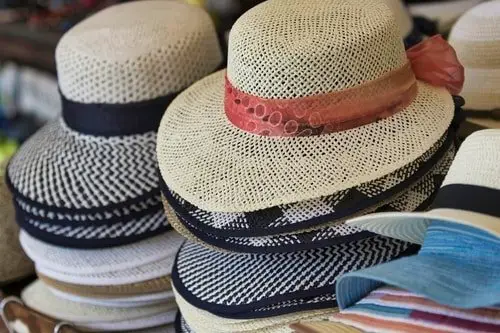 straw sun hats